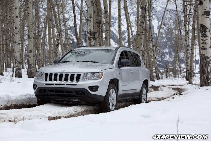 Foto Jeep Compass - 2.4 Sport Adventure